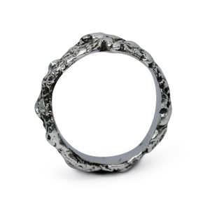 LIQUIFIED BAND RING