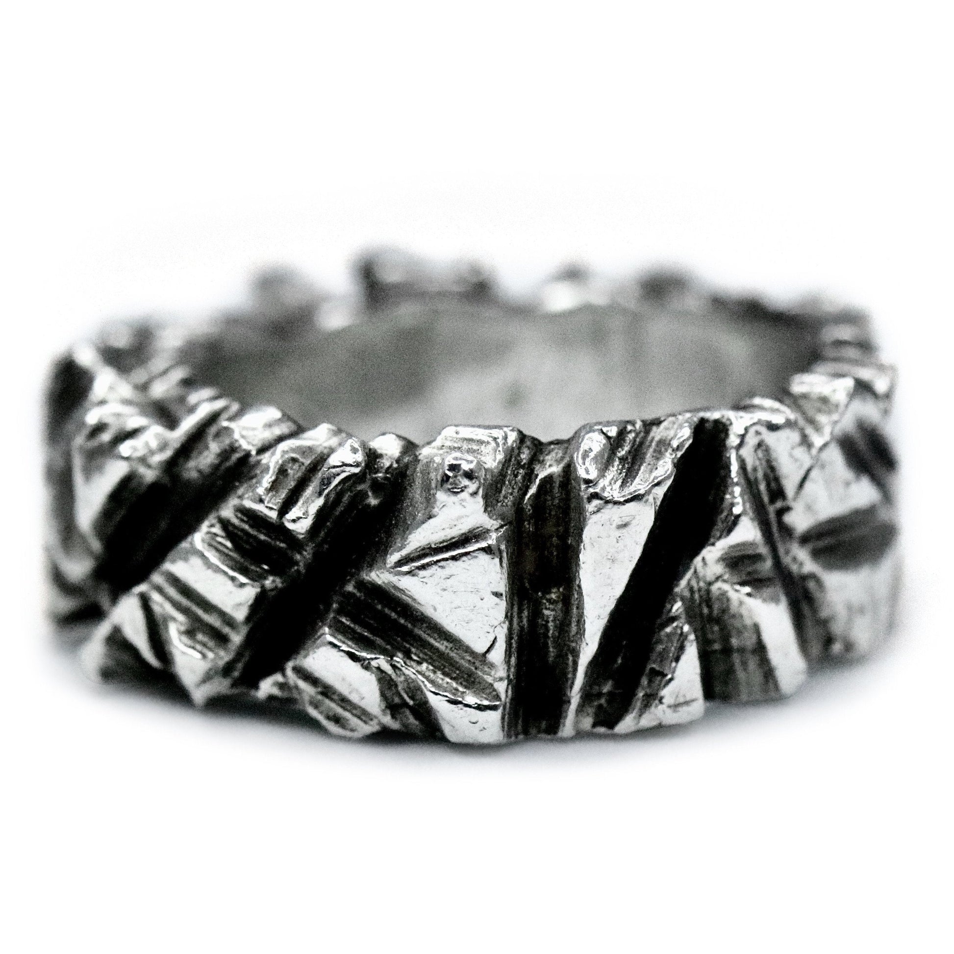 Tracks III.-Ring-Alex Skeffington