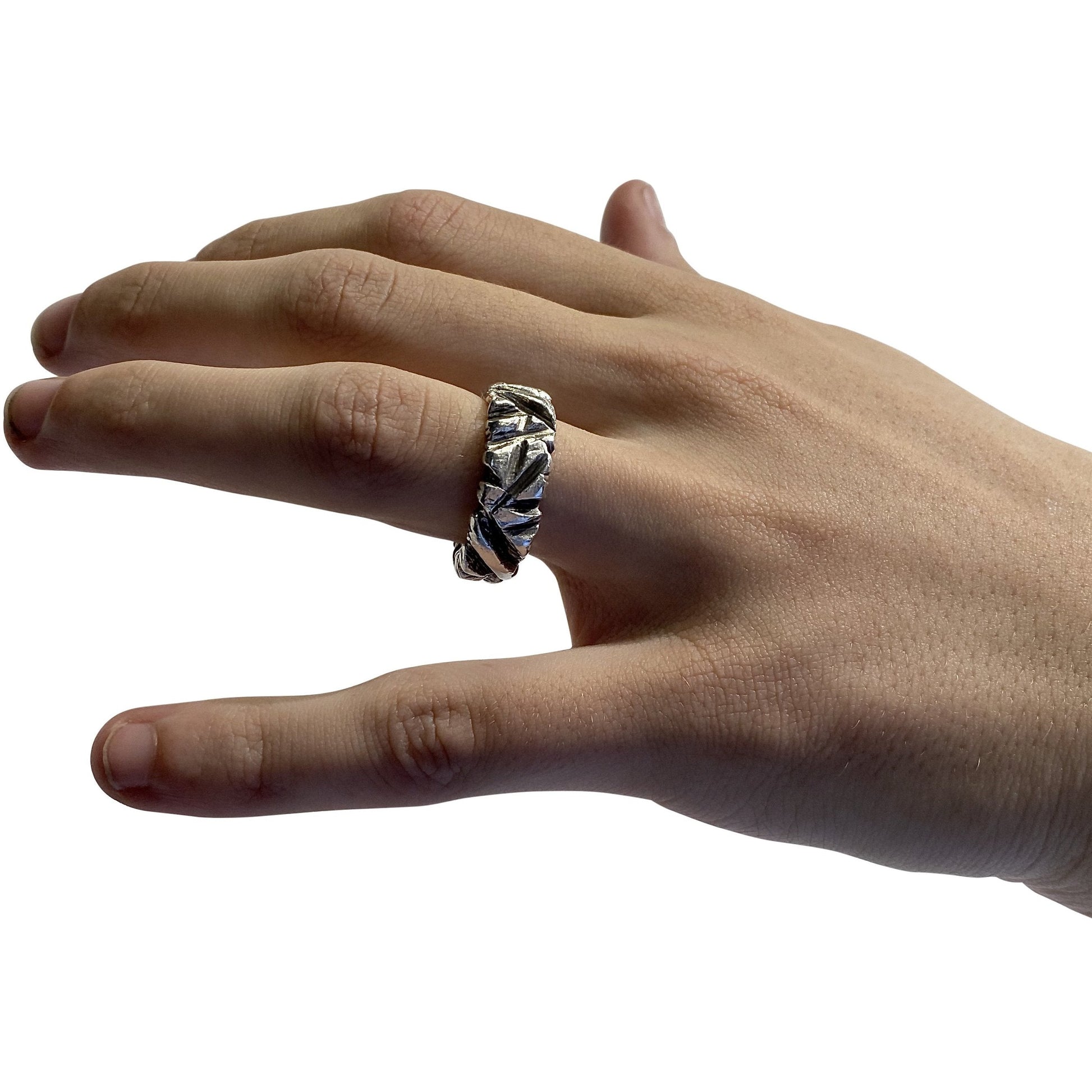 Tracks III.-Ring-Alex Skeffington